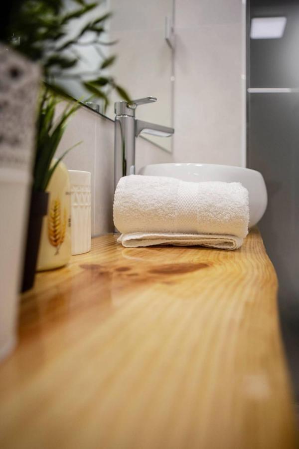 Ferienwohnung Cozy 2Bed2Bath&Patio W Bedbath In Mdrd'S Center Madrid Exterior foto